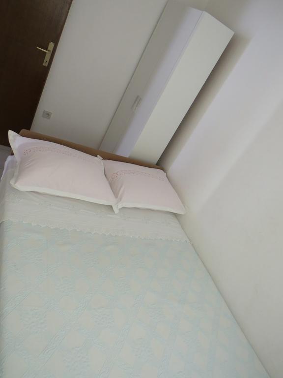 Apartments Lovric - 30 Meters To The Beach Трогир Экстерьер фото